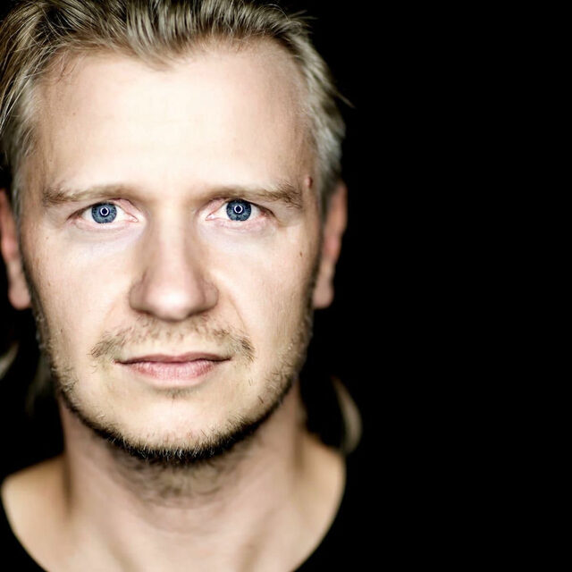 Alex Bau